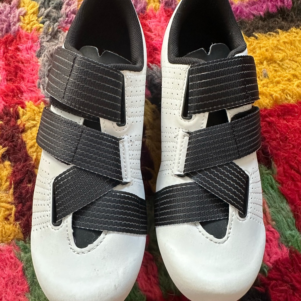 Fizik Tempo Powerstrap R5 cycling shoes